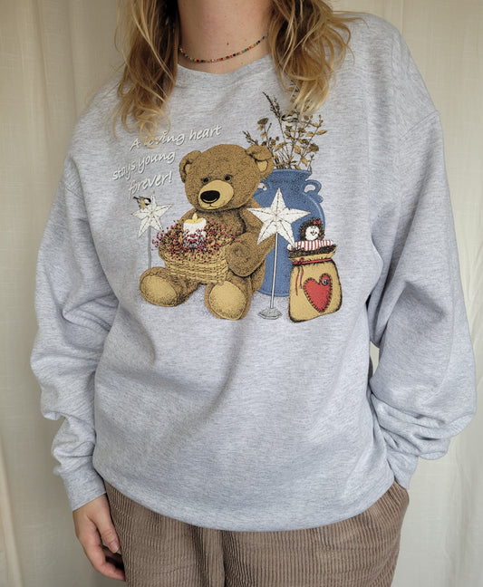 🧸 A Teddy’s Christmas Wish - vintage crewneck sweater with cute print - size L