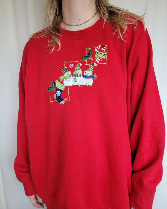 ✨ Santa’s Stitchwork - vintage red crewneck sweater with embroidered Christmas details - size XXL/XXXL