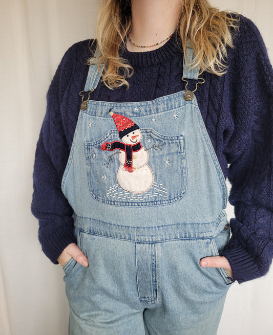❄️ Snowfolk Adventure - vintage dungarees with embroidered snowman - size L