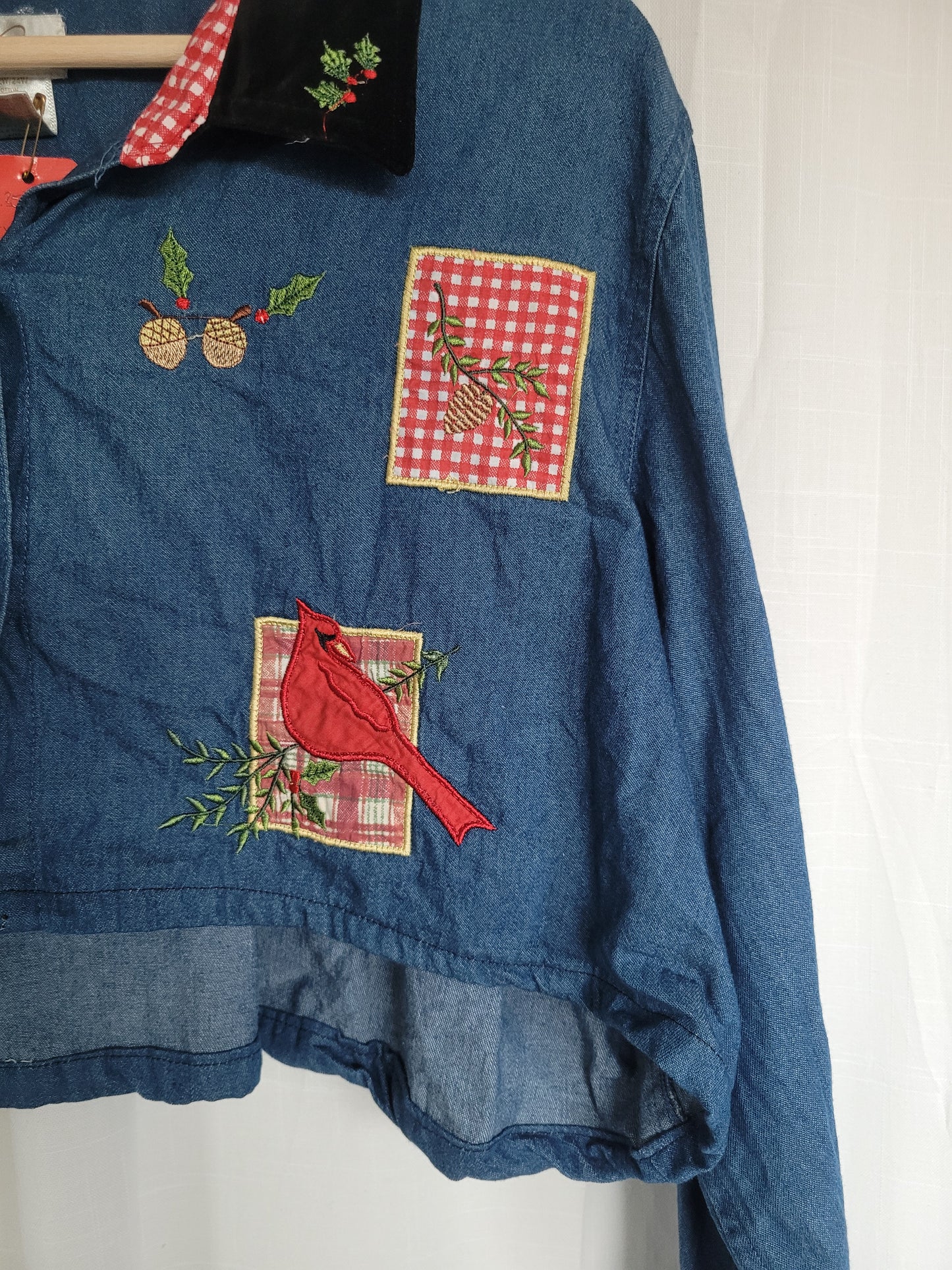💙 Winter Songbird - vintage cropped/reworked denim blouse with christmas details - size XL/XXL