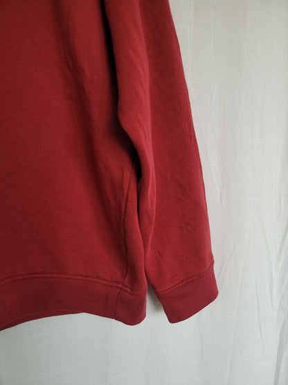 ❄️ Snowfield Stag - vintage red crenweck sweater with embroidered details - L/XL