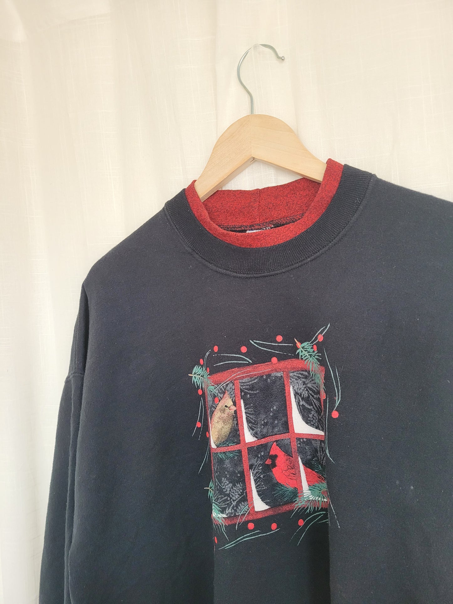 🪟 Snowy Window Watchers - vintage crewneck sweater with printed snowy image - size XL