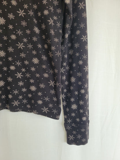 🌙 Snowlit Layers - vintage snowflake turtleneck shirt - size S