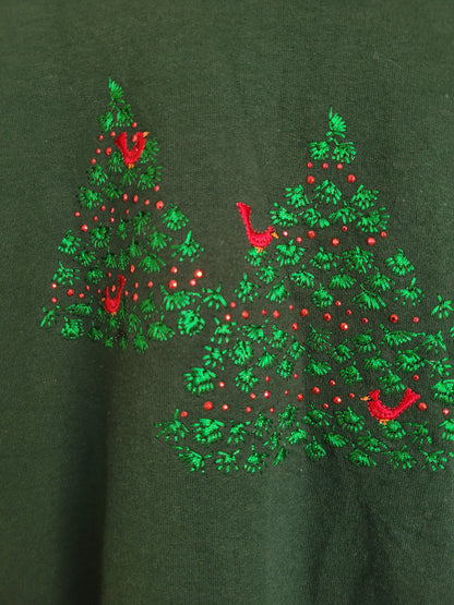 🎶 Tree Serenade - vintage crewneck sweater with shiny Christmas tree images - size L