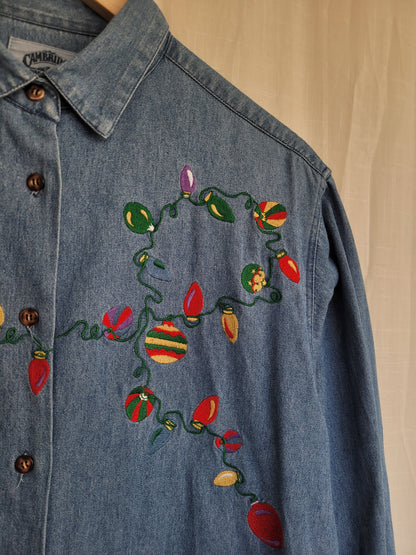 🎄 Festive Glow - vintage denim shirt with embroidered Christmas lights - size L