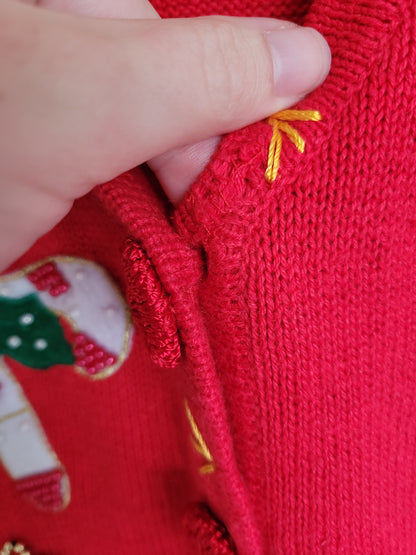 🎅 Sparkle & Santa Cheer - vintage knitted vest with beaded Christmas images - size M/L