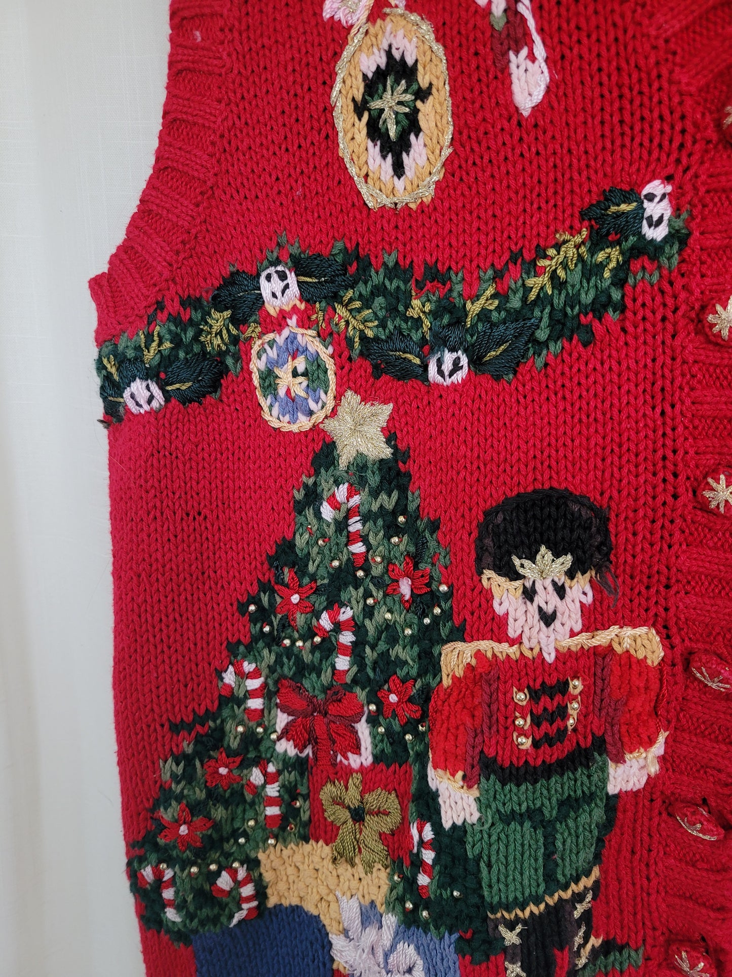 ✨ The Little Christmas Guards - vintage knitted vest with Christmas images - size L