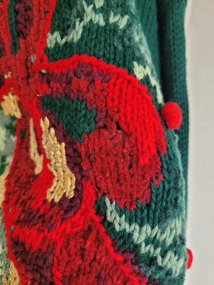 ✨ The Berry Bear’s Christmas Tale - vintage knitted sweater with teddy bear and red bow - size L