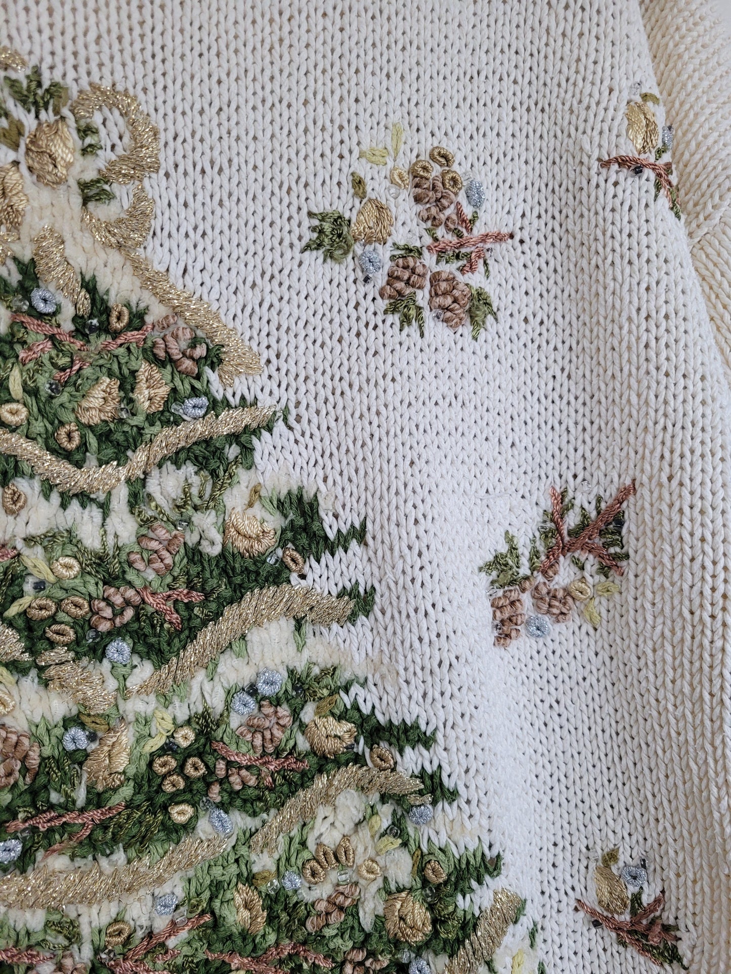 🎶 O Christmas Tree, O Christmas Tree - vintage knitted Christmas sweater with Christmas tree - size L/XL