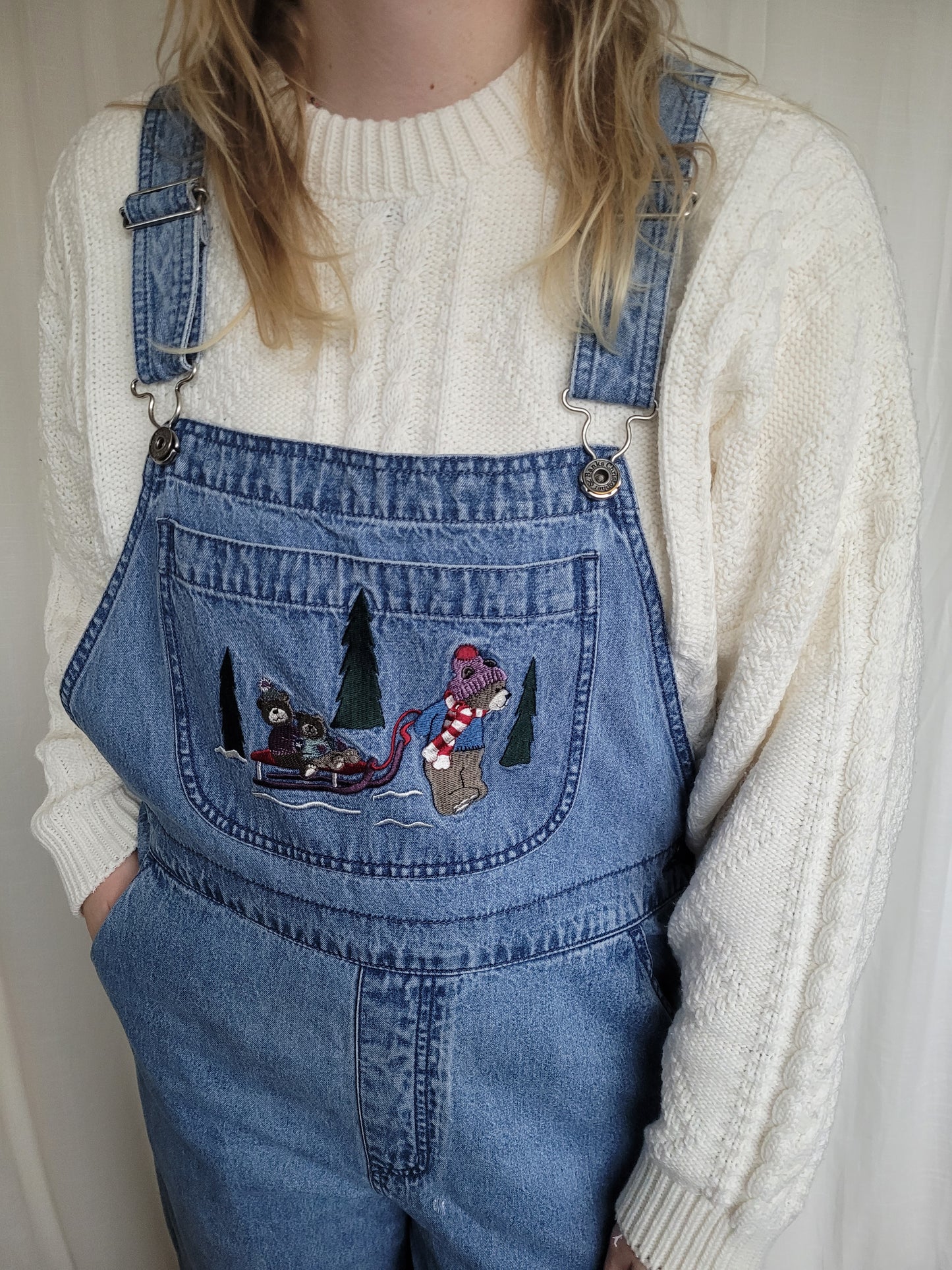 🌲 Winter Woodland - vintage denim dungarees with cozy winter image - size L