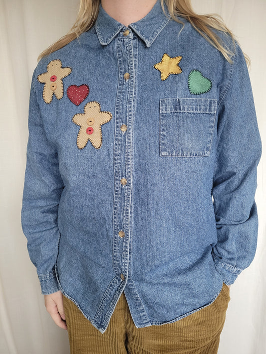 🎀 Sugar & Stitch - vintage denim button up shirt with Christmas theme - size L