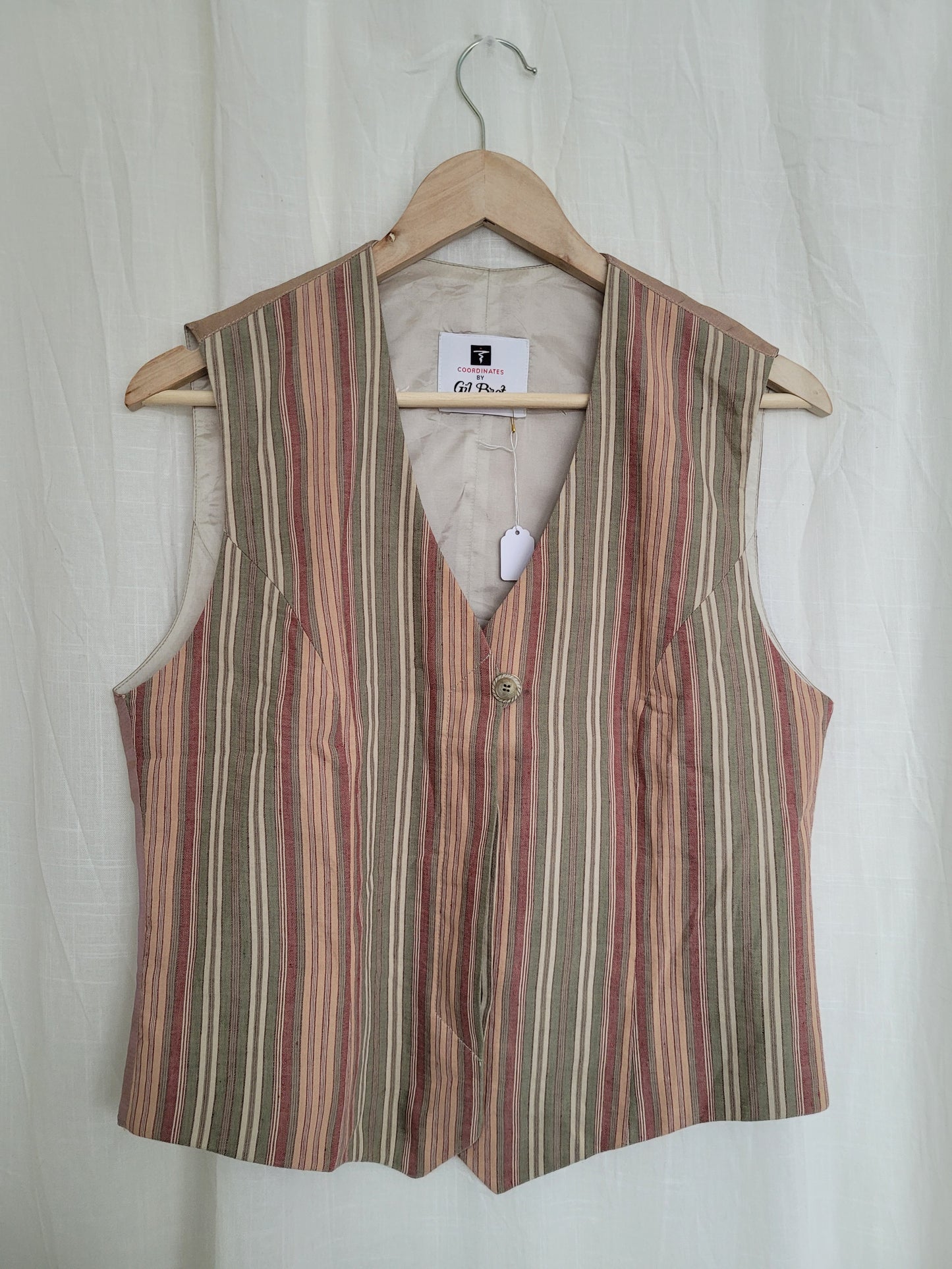 🌿 The Quiet Statement - vintage gilet with striped pattern - size M