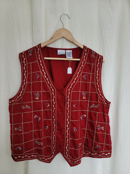 🌸 Burgundy Blossom - vintage gilet with embroidered details - size XL