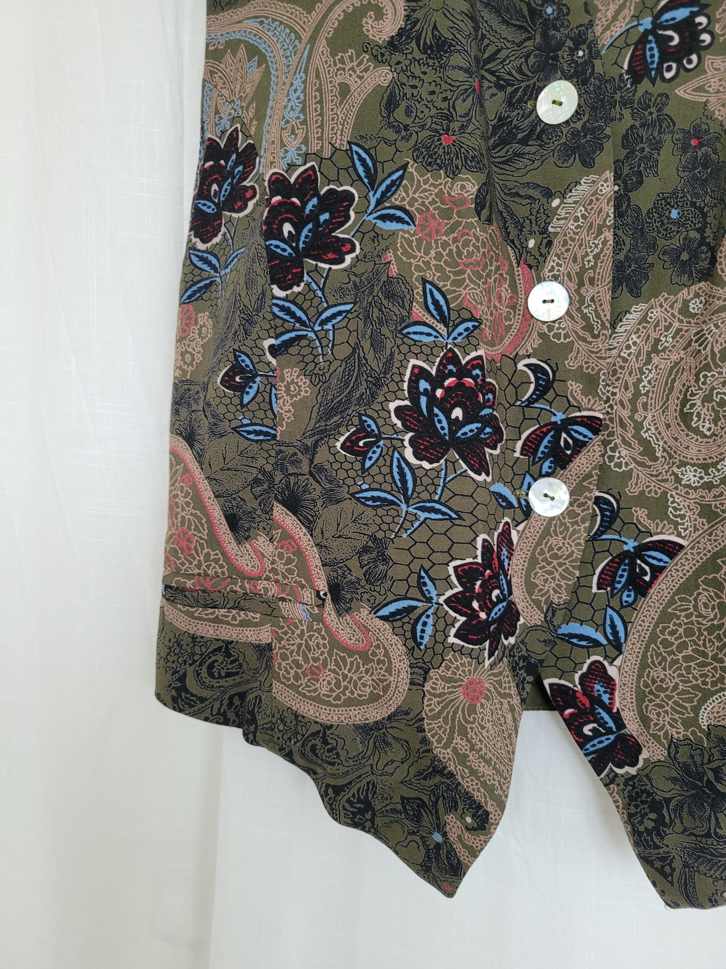 💚 The Velvet Meadow - vintage vest with paisley and flower patterns - size M