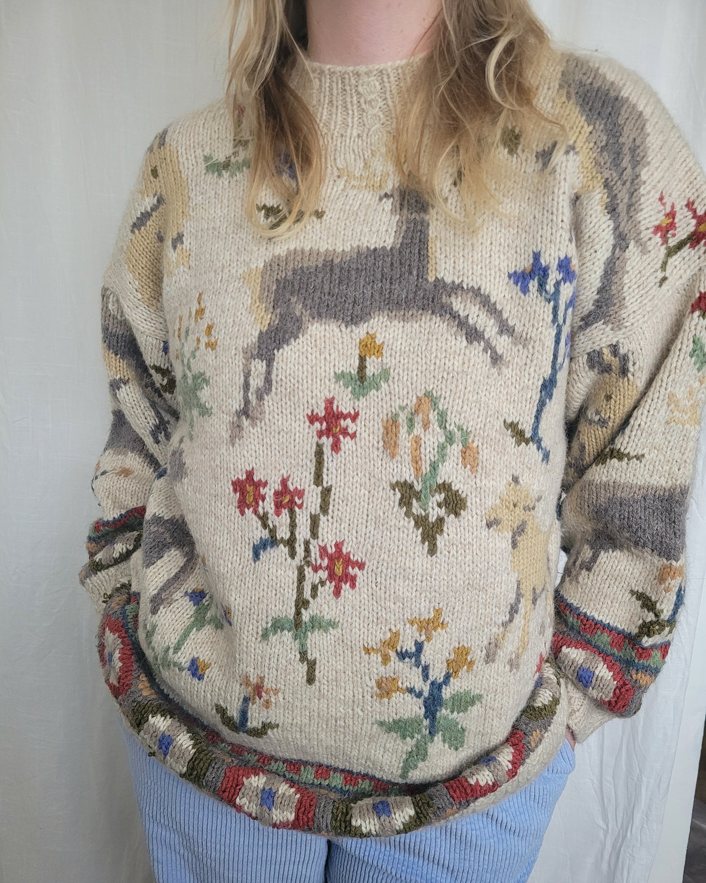 🏔️ Alpine Daydream - vintage knitted sweater with Alpine animal and plant design - size L/XL