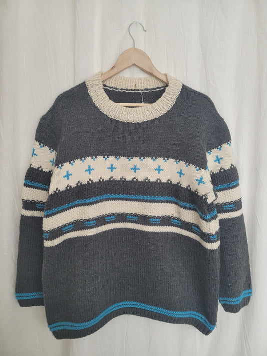 ☁️ Winter Sky - vintage handknitted sweater in grey and blue colors - size M/L