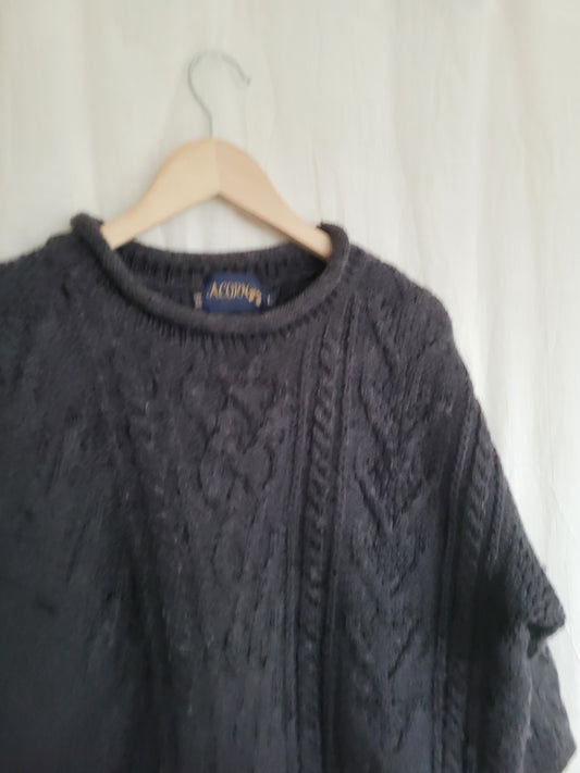 🌫️ Foggy Morning - vintage cable knitted Aran sweater - size M/L