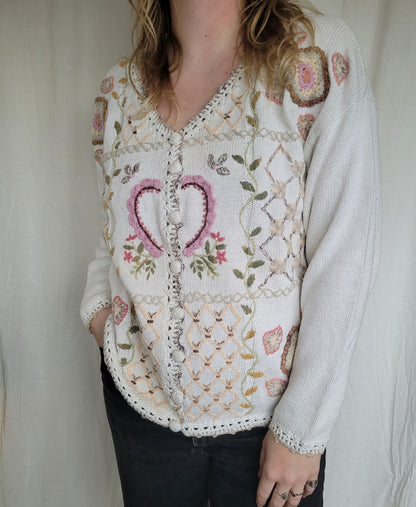 🤍 Soft Romance - vintage cardigan with embroidered details - size M/L