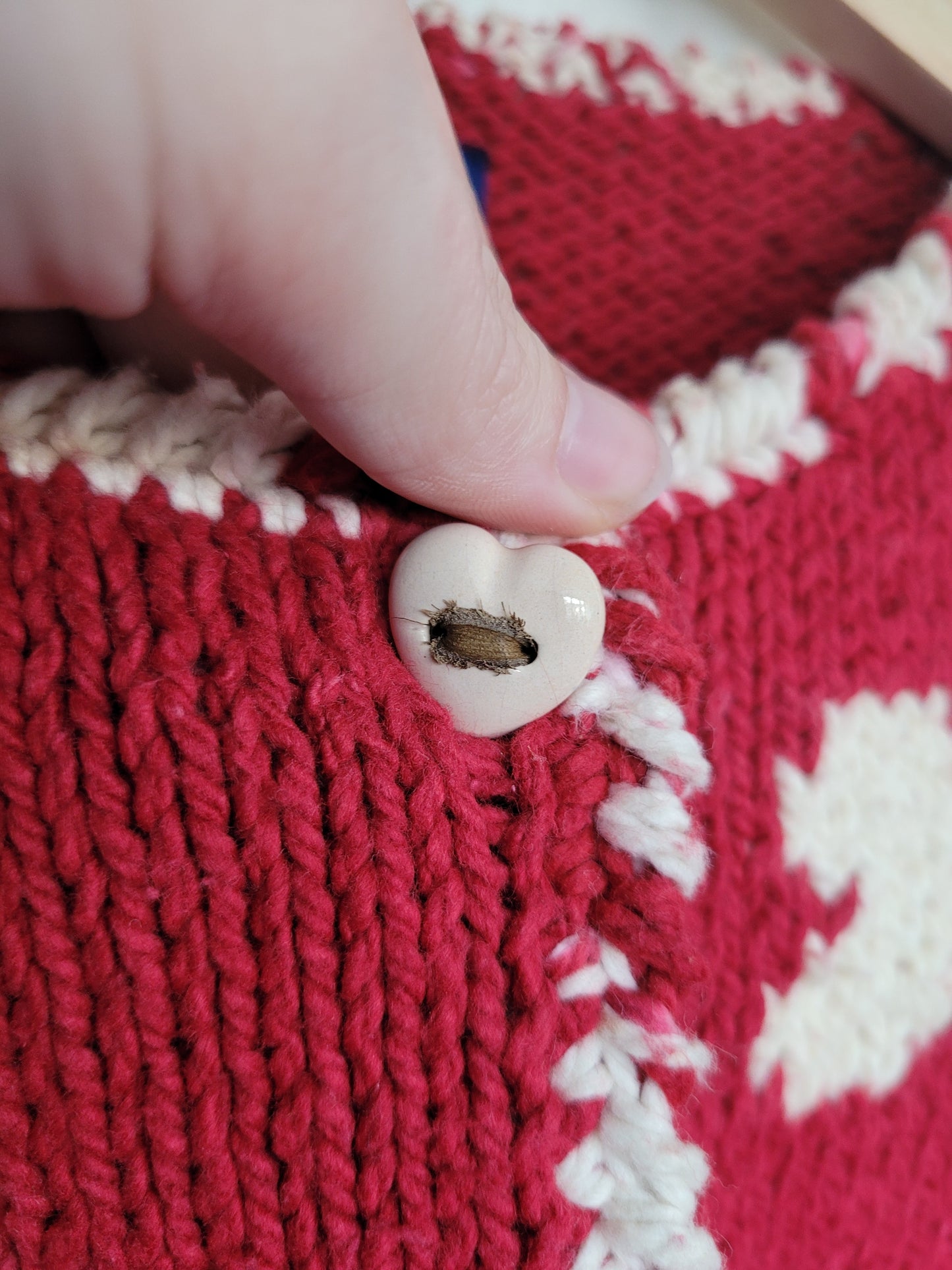 ❤️ Sweetheart Cozy - vintage cardigan by Amano with heart pattern - size S/M