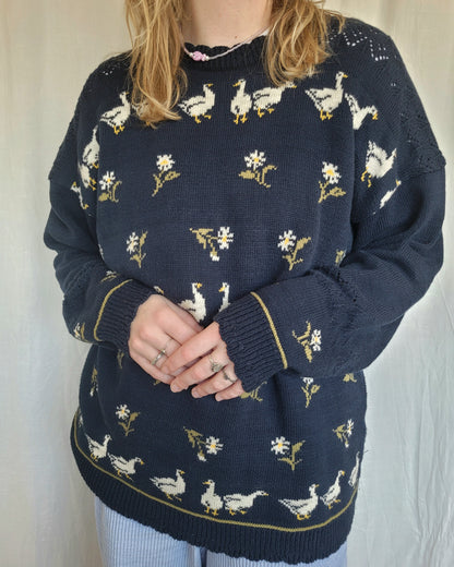 🪿 Meadow at Dusk - vintage knitted sweater with geese and flower patterns - size L/XL