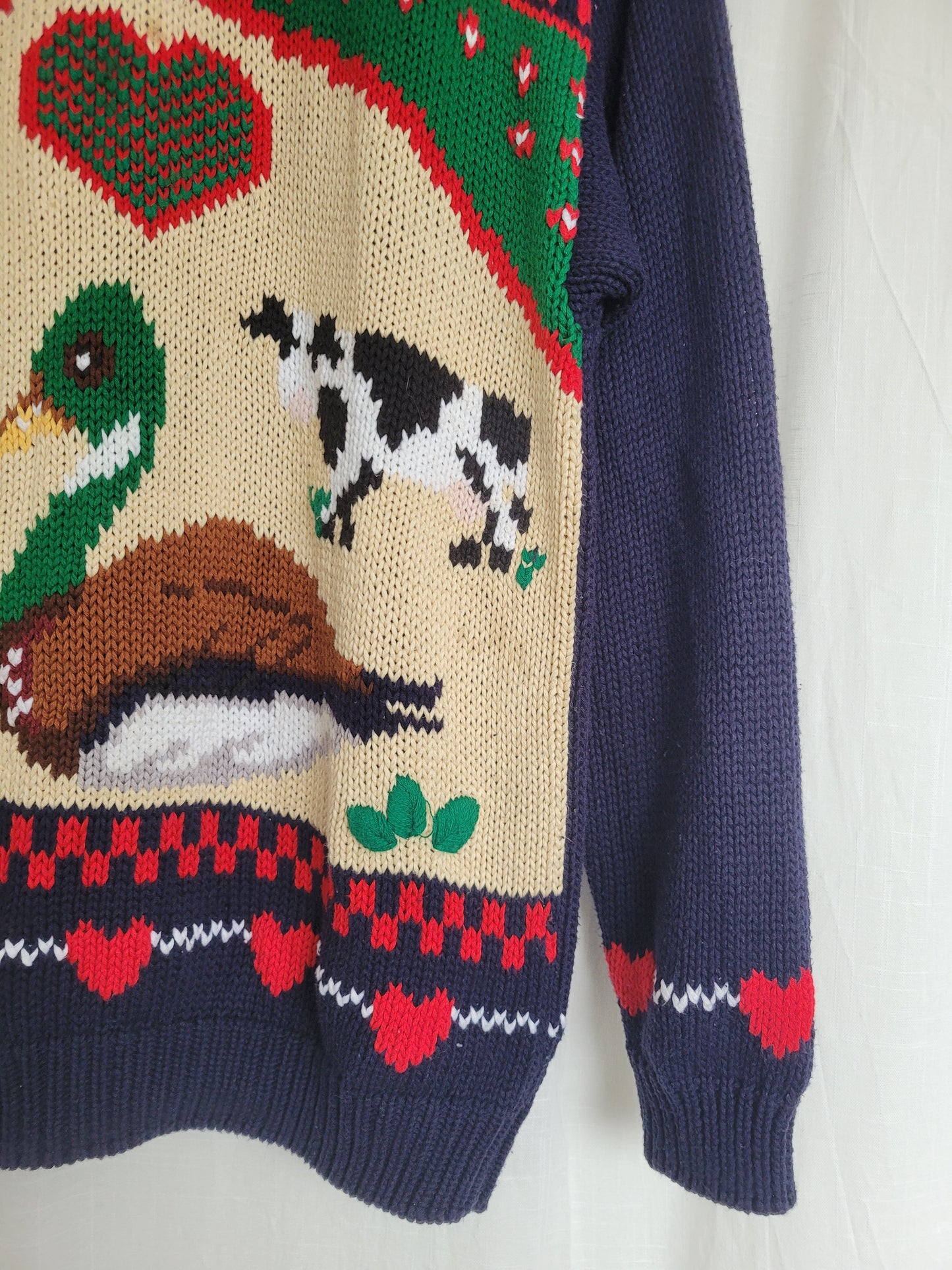 🐑 Country Creatures - vintage knitted sweater with country animals (Perfectly Imperfect) - size M