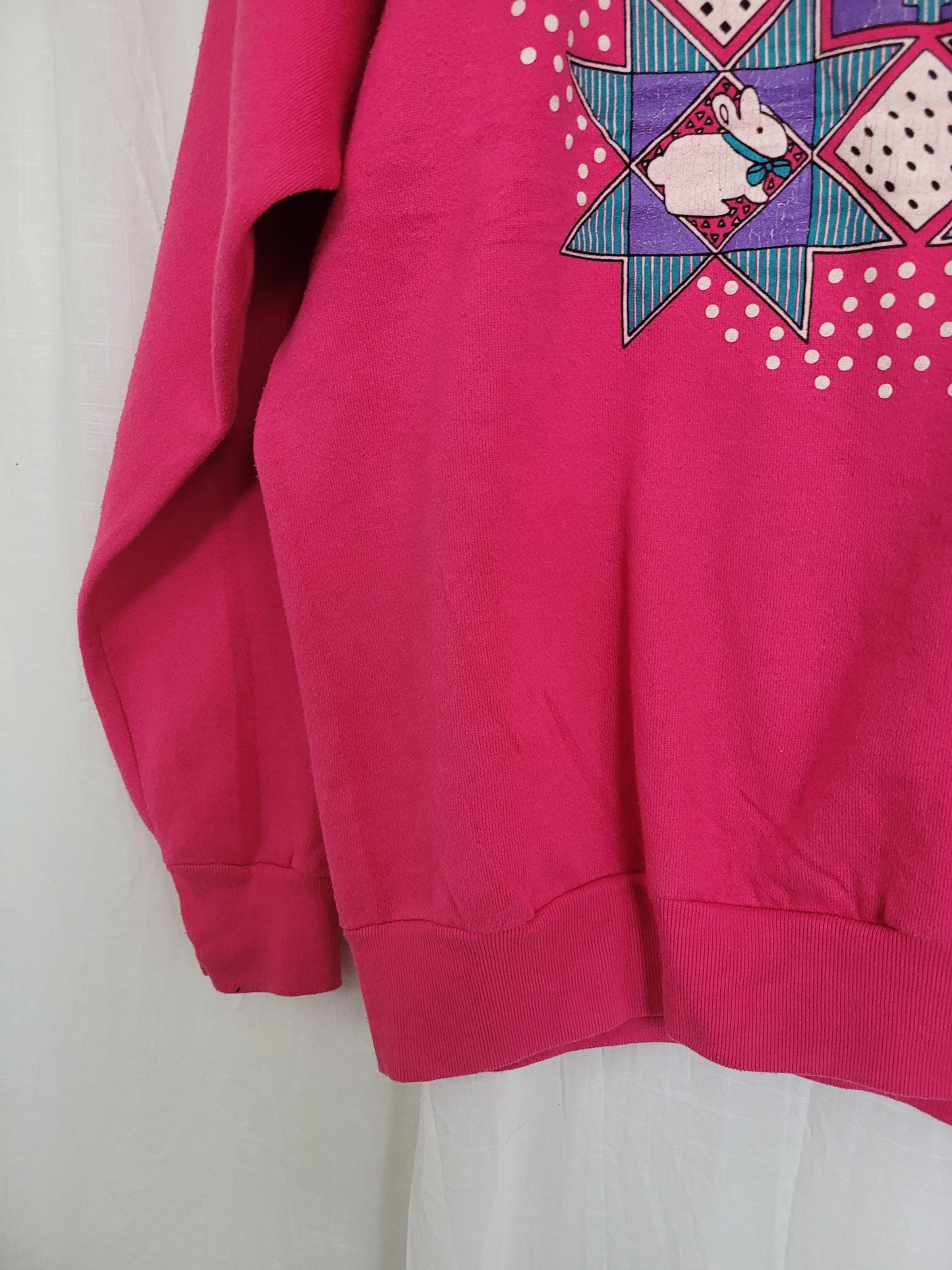 🐾 Quilted Creatures Club - vintage crewneck sweater with images of animals - size L/XL