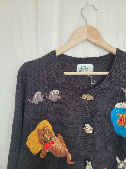 🔔 Purr & Jingle - vintage cardigan with cat images and buttons - size XL/XXL