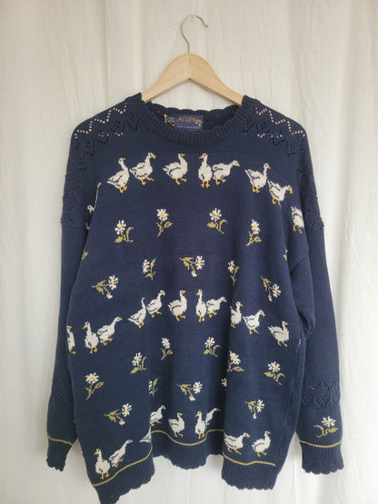 🪿 Meadow at Dusk - vintage knitted sweater with geese and flower patterns - size L/XL