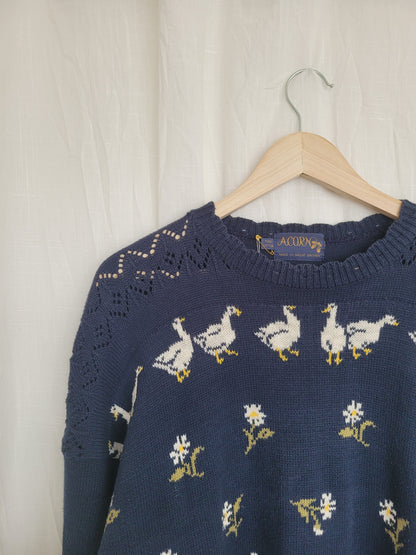 🪿 Meadow at Dusk - vintage knitted sweater with geese and flower patterns - size L/XL