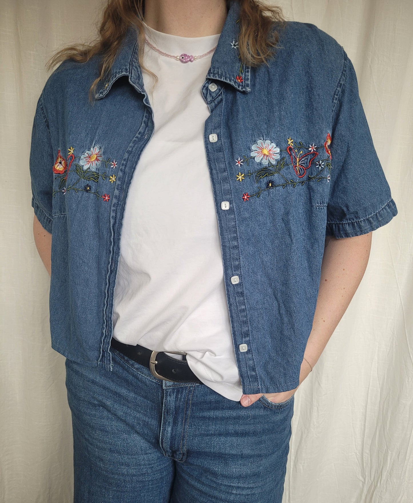 🌸 Butterfly Bloom - vintage cropped denim shirt with embroidered details - size L/XL