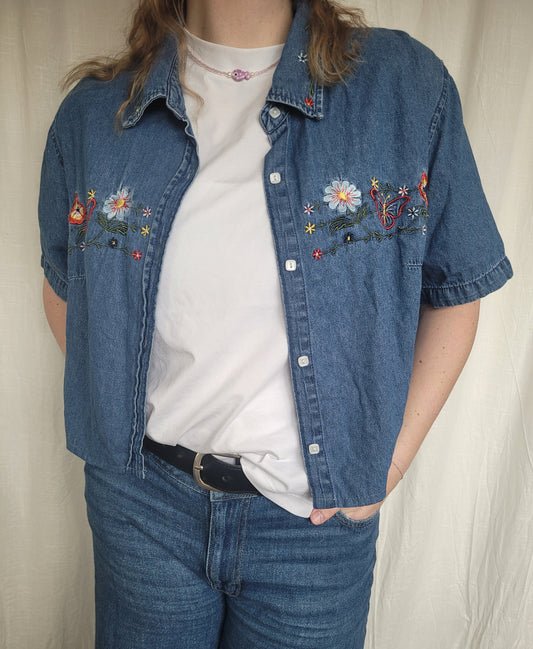 🌸 Butterfly Bloom - vintage cropped denim shirt with embroidered details - size L/XL
