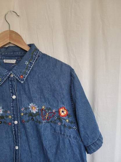 🌸 Butterfly Bloom - vintage cropped denim shirt with embroidered details - size L/XL