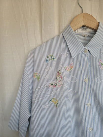 🦋 Sunny Day - vintage striped shirt with embroidered butterflies - size L/XL