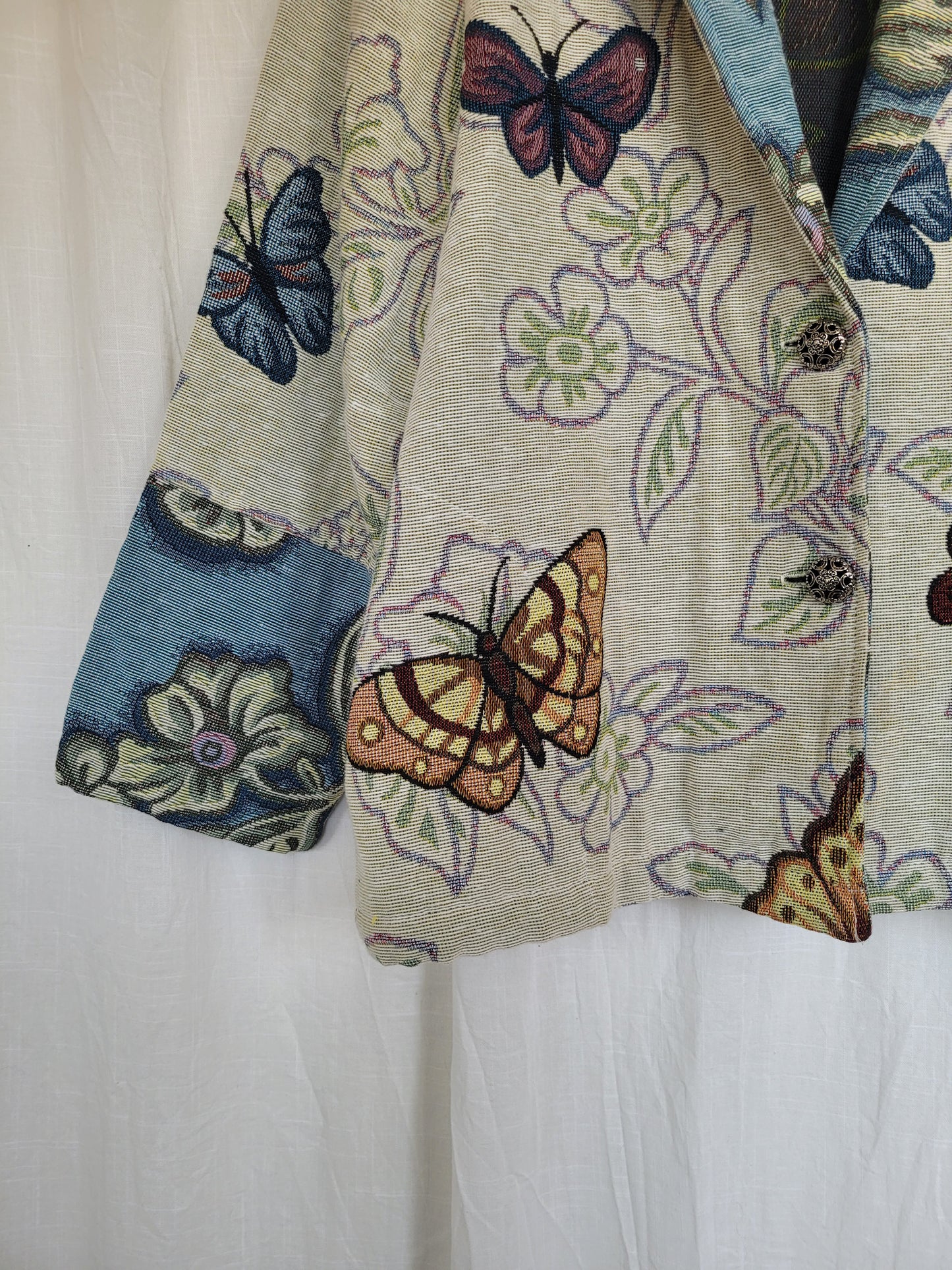 💙 Garden in Motion - vintage tapestry butterfly jacket - size L/XL