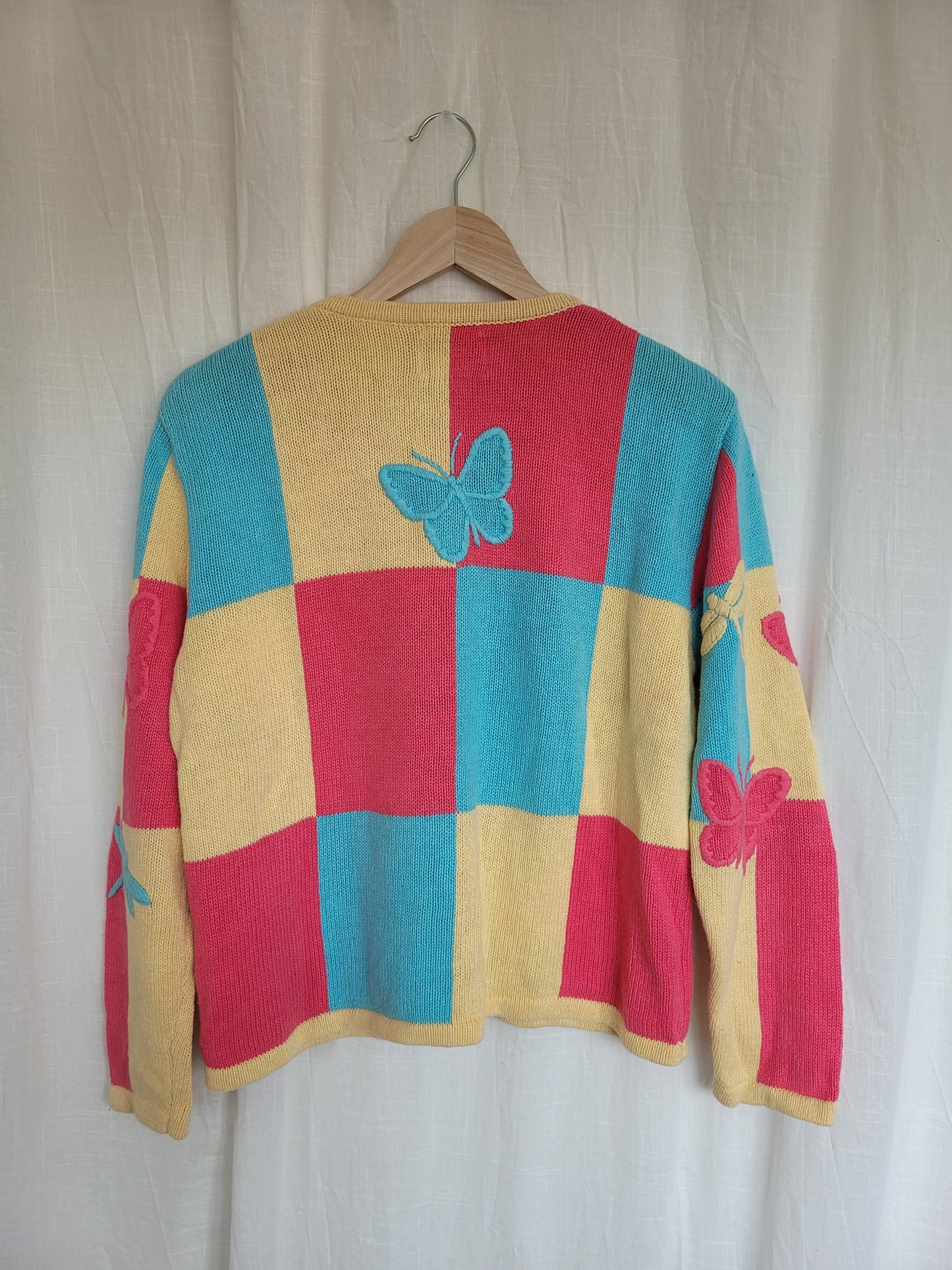 🦋 Multicolor Wings - vintage cardigan with butterfly and dragonfly images- size M