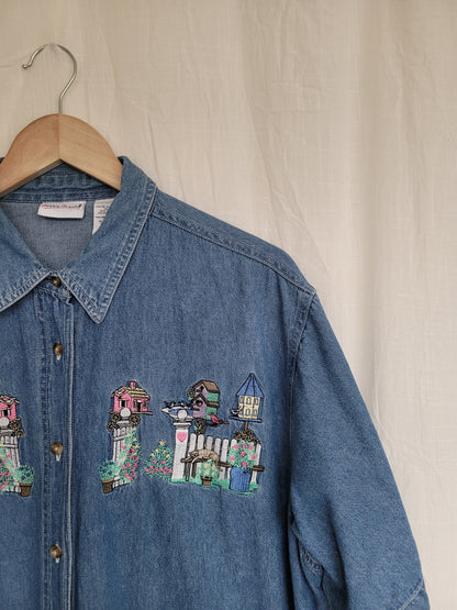 🌼 Lazy Garden Afternoon - vintage denim shirt with embroidered garden details - size XL