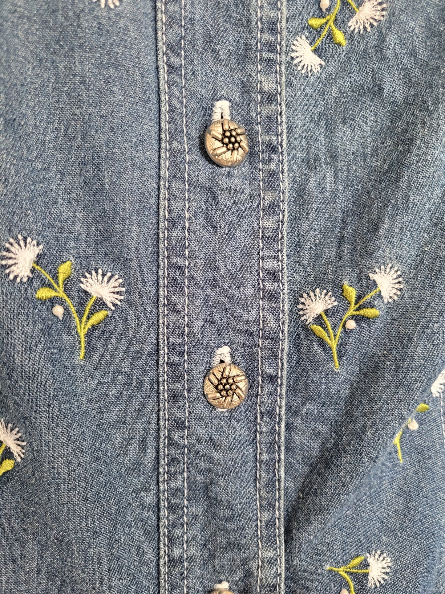 🤍 Alpine Garden - vintage denim vest with embroidered flowers - size XL