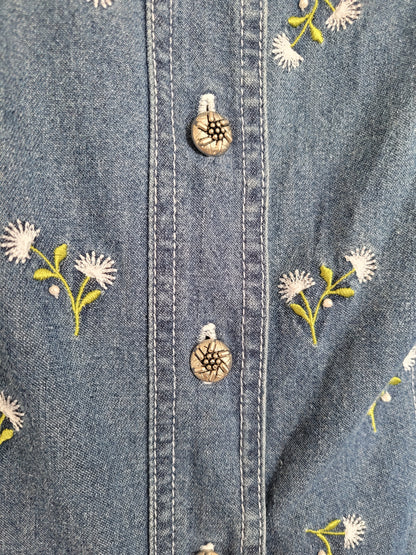 🤍 Alpine Garden - vintage denim vest with embroidered flowers - size XL