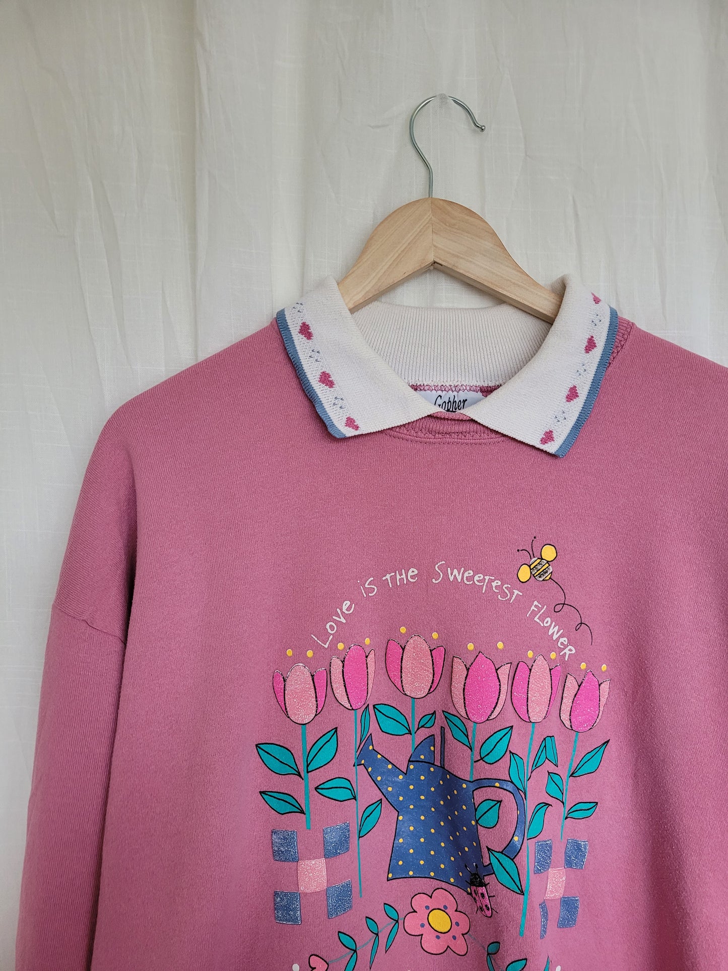 🌷 Love Grows Here - vintage crewneck sweater with spring inspired image - size XL