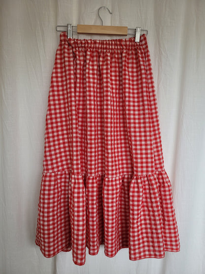 🍓 Strawberry Picnic - vintage red/white gingham skirt - size M to XL