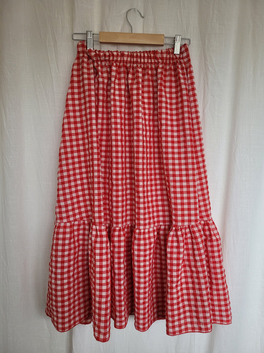 🍓 Strawberry Picnic - vintage red/white gingham skirt - size M to XL