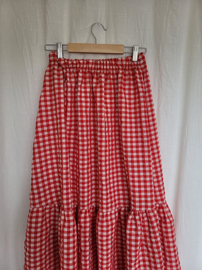 🍓 Strawberry Picnic - vintage red/white gingham skirt - size M to XL