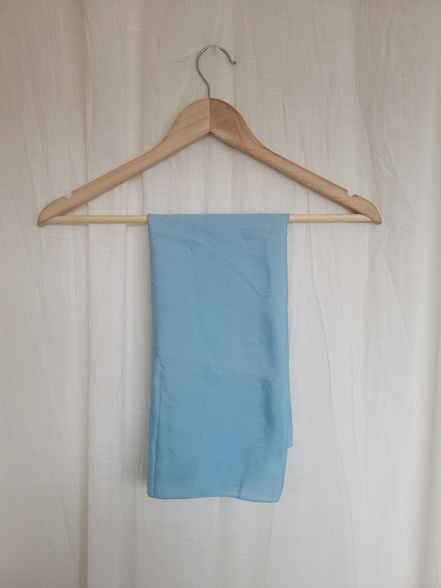 💙 Shimmering Breeze - vintage light blue scarf with shimmer