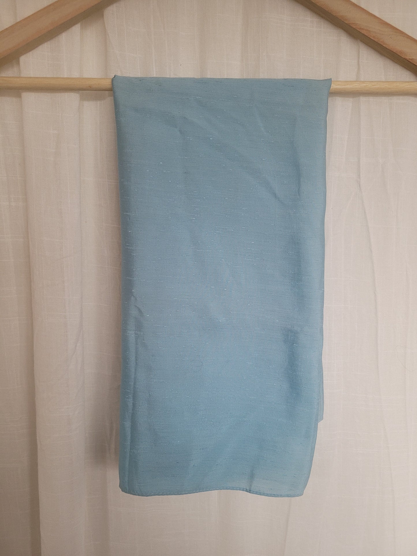 💙 Shimmering Breeze - vintage light blue scarf with shimmer