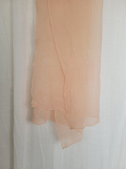 🍑 Peachy Breeze - vintage mesh scarf
