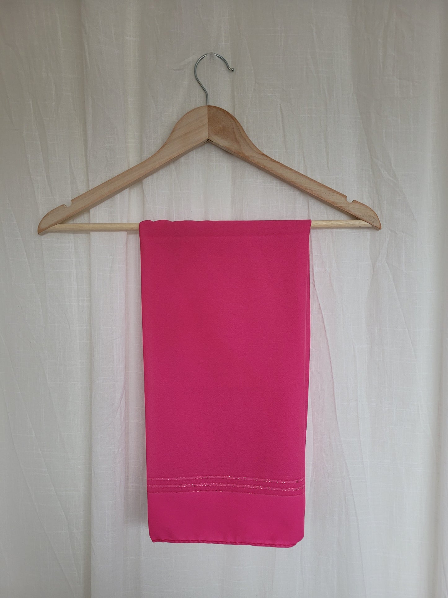 💖 The Golden Edge - vintage scarf with golden glitter edge