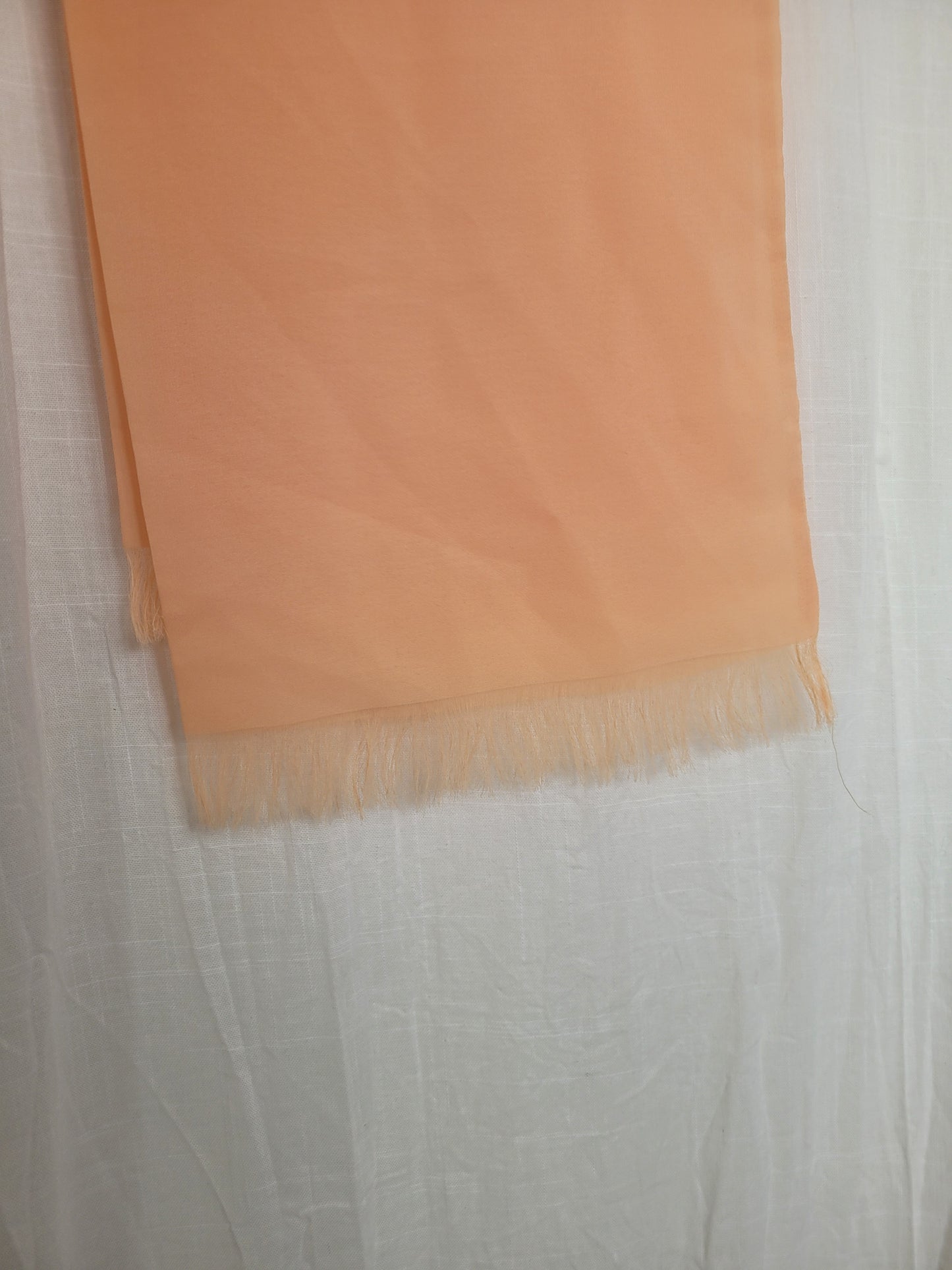 🌿 Sunset Fringe - vintage soft orange scarf