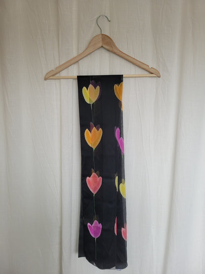 🌸 Tulip Garden - vintage scarf with tulip design