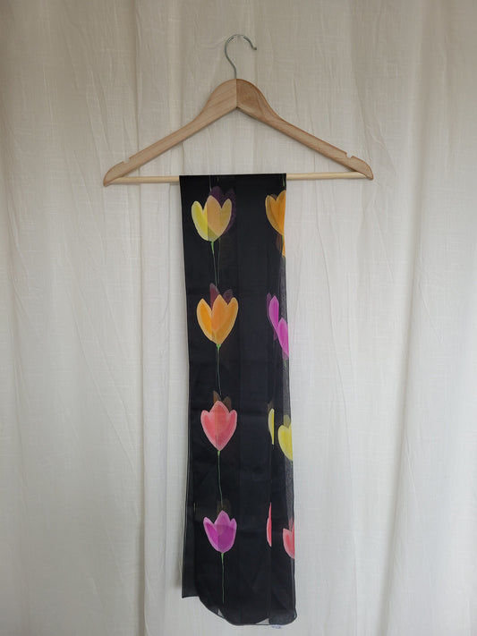 🌸 Tulip Garden - vintage scarf with tulip design