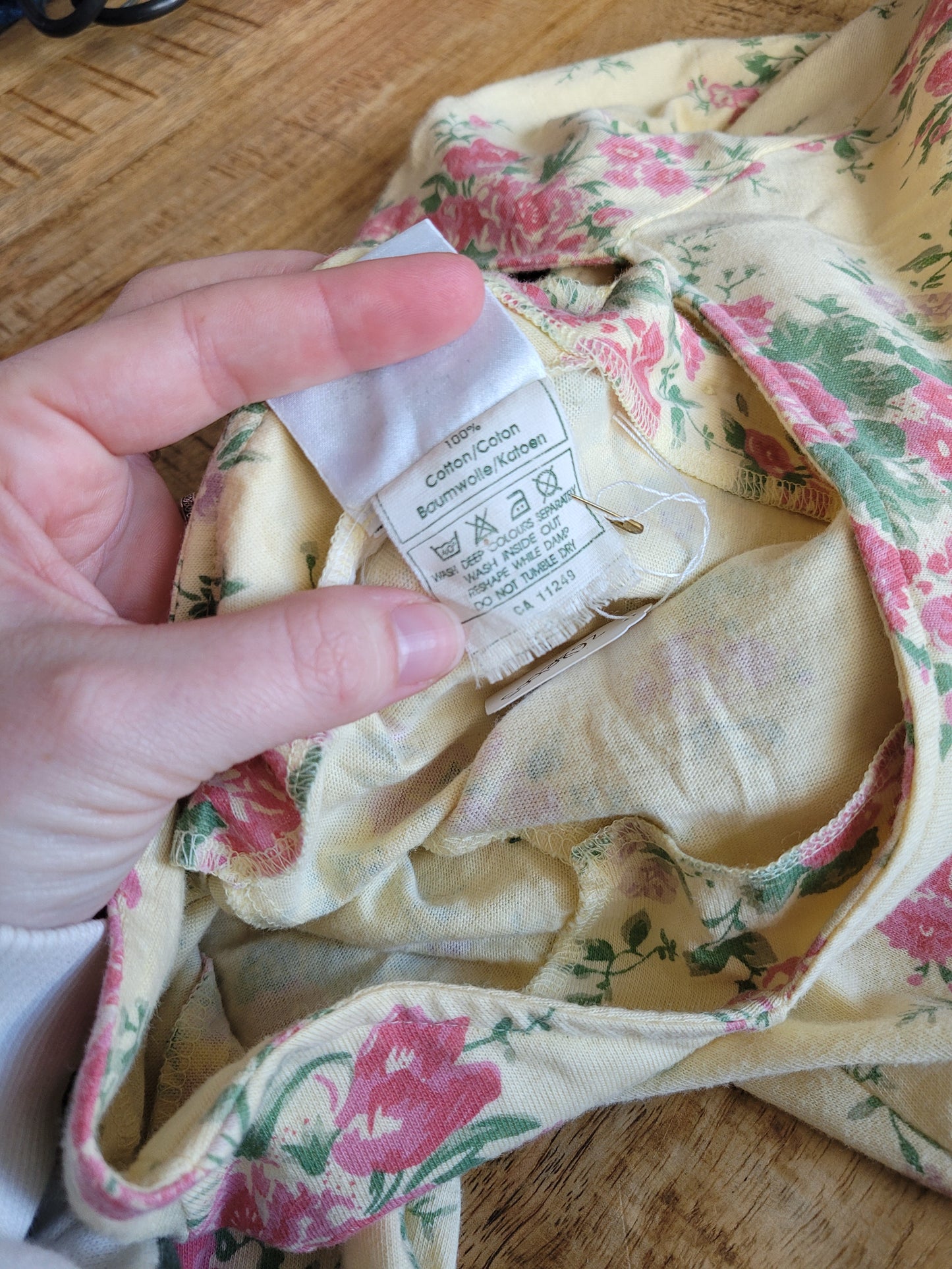 🌸 Buttercup Garden - vintage Laura Ashley dress - size L